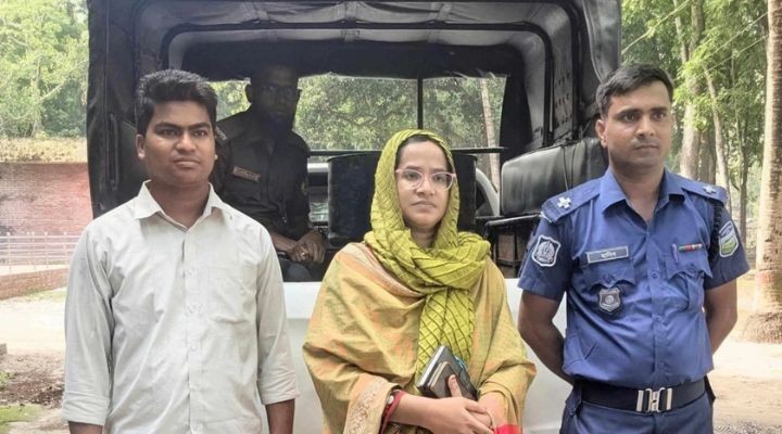 বকশীগঞ্জে ধানখেত থেকে ড্রামভর্তি অকটেন উদ্ধার